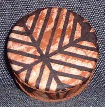 Jewelry Box: Round Tongan 'Vine' Design