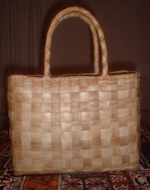 Lauhala Purse with Handles: Plain Design