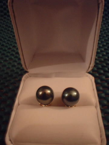 Tahitian Pearl 8mm Pierced Earrings