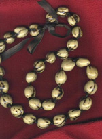 Kukui Nut: Tiger lei