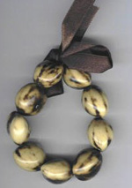 Kukui Nut: Light tiger anklet