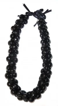 Kukui Nut: Black Triple Strand Lei - Product Image