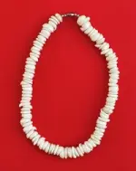 Necklace: White Surfer's Hand-Strung Big Shell Model 11 - Product Image